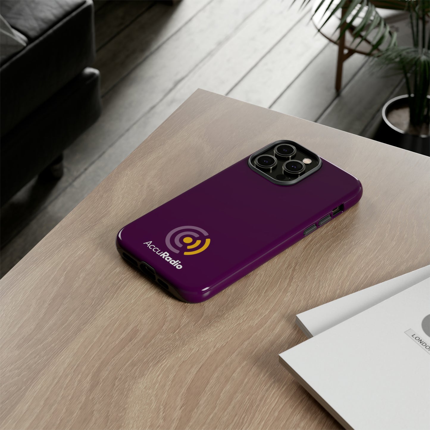 AccuRadio classic protective phone case