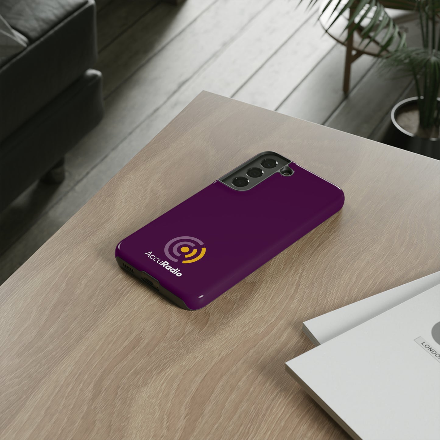 AccuRadio classic protective phone case